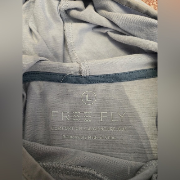 Free fly women’s elevate hoodie sun shirt 30 spf large pale blue - Picture 8 of 11